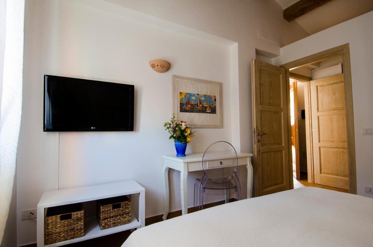 Celestedimare Palau Room photo